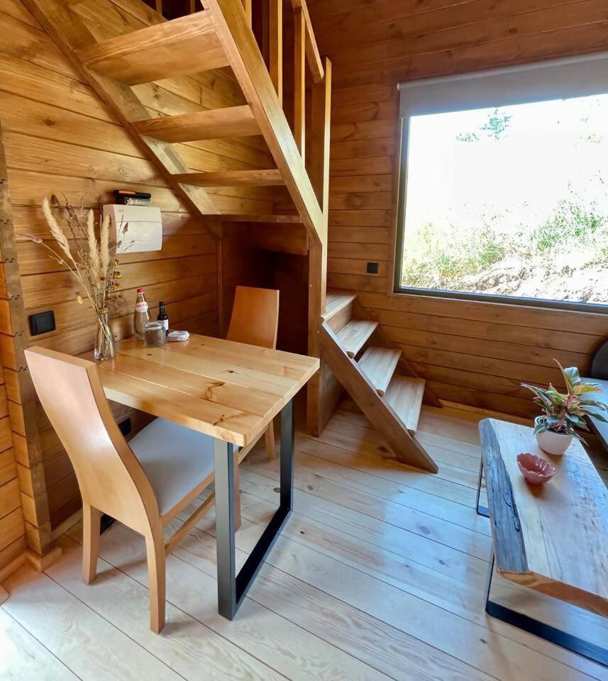 Mountain Eco Shelter 3 Hotell Corujeira de Dentro Exteriör bild